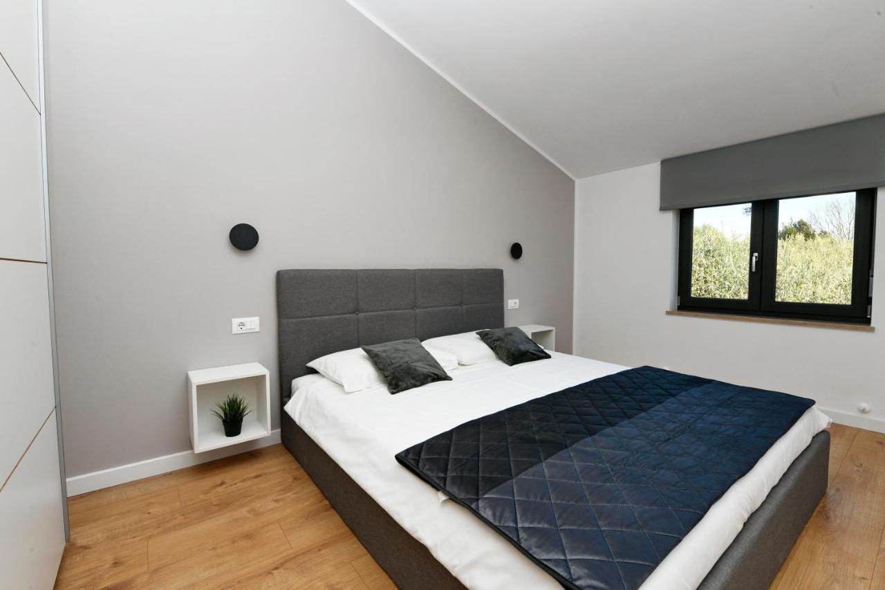 R2 Apartment By Residence Rudan Vižinada Eksteriør bilde